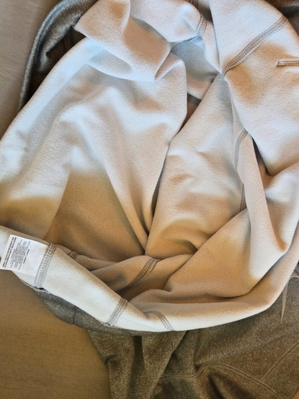 Nike Therma‑Fit Hoodie Men’s XL Gray Athletic Training Pullover Sweatshirt - Picture 14 of 15